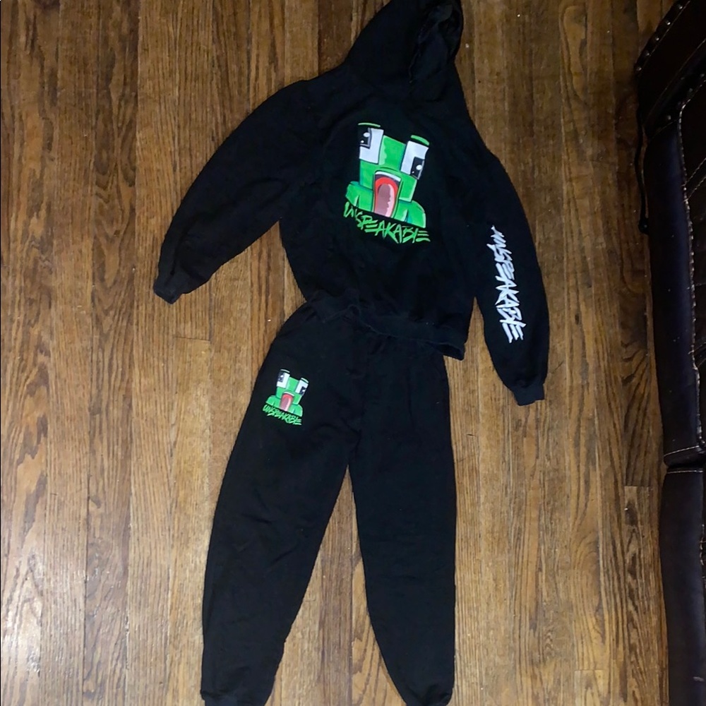 Black Hoodie and Sweatpants with Green Graphic
